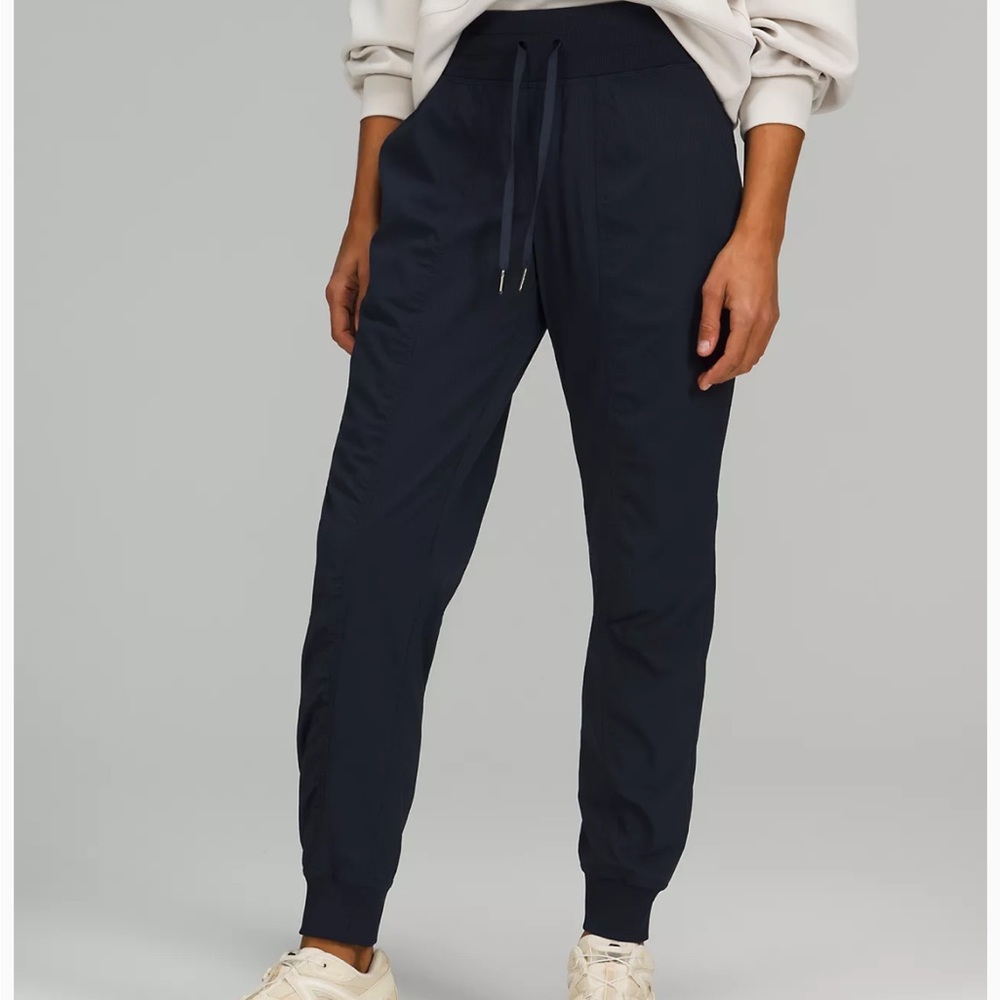 Lululemon joggers
